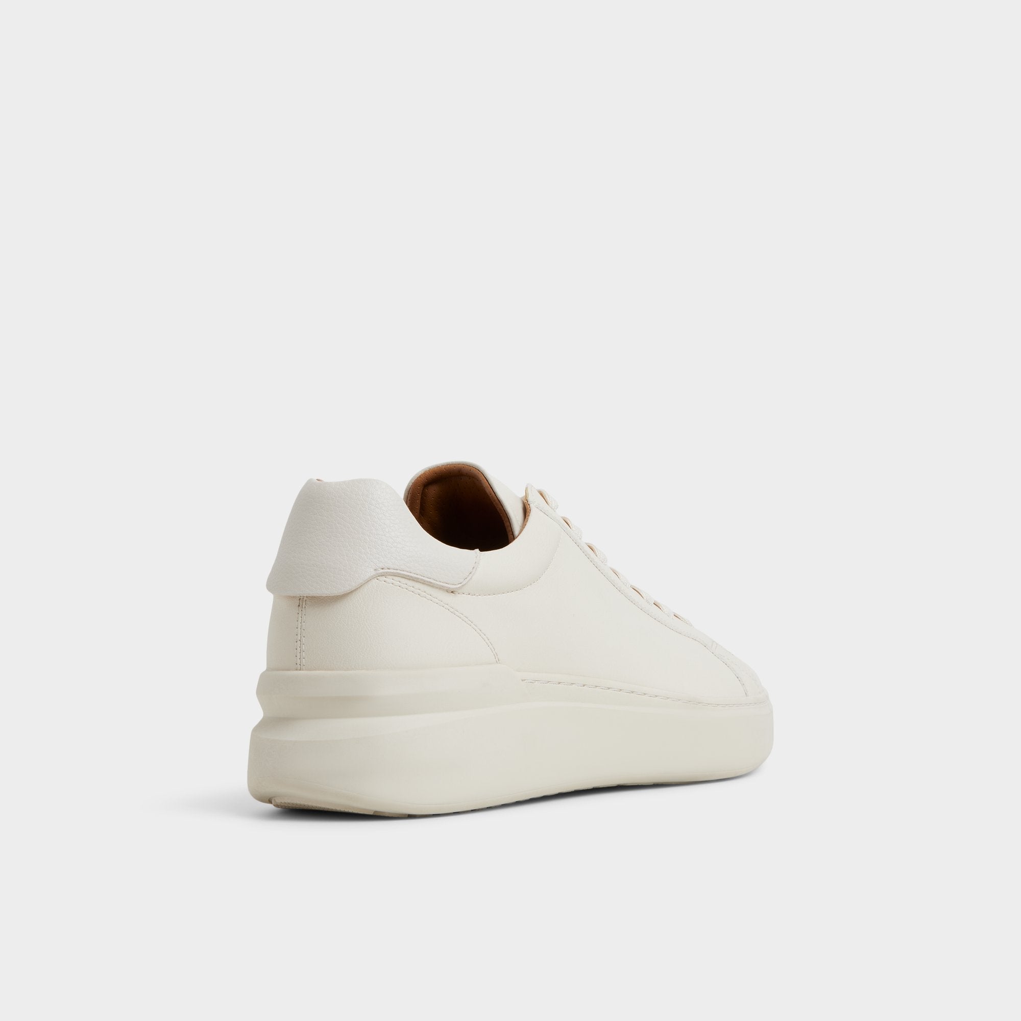 Toddy in Bone - Low top sneaker
