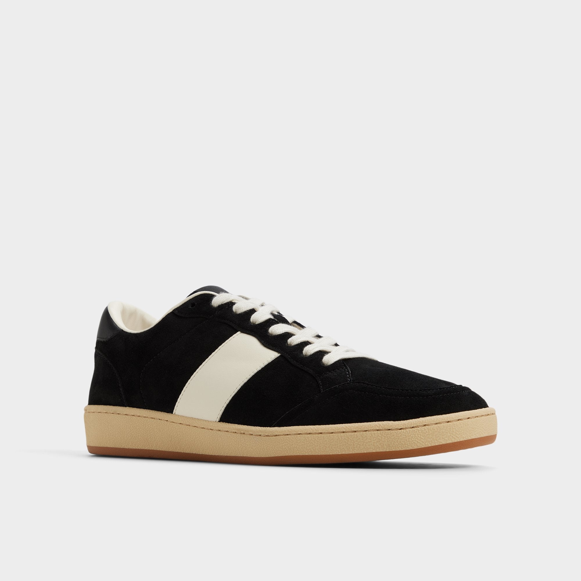 Roscoe in Black 14161308 - Low top sneaker, Cup sole