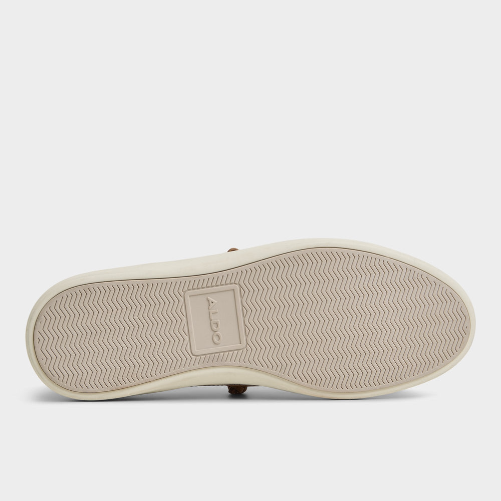 Tristin in Light Brown - Low top sneaker, Cup sole