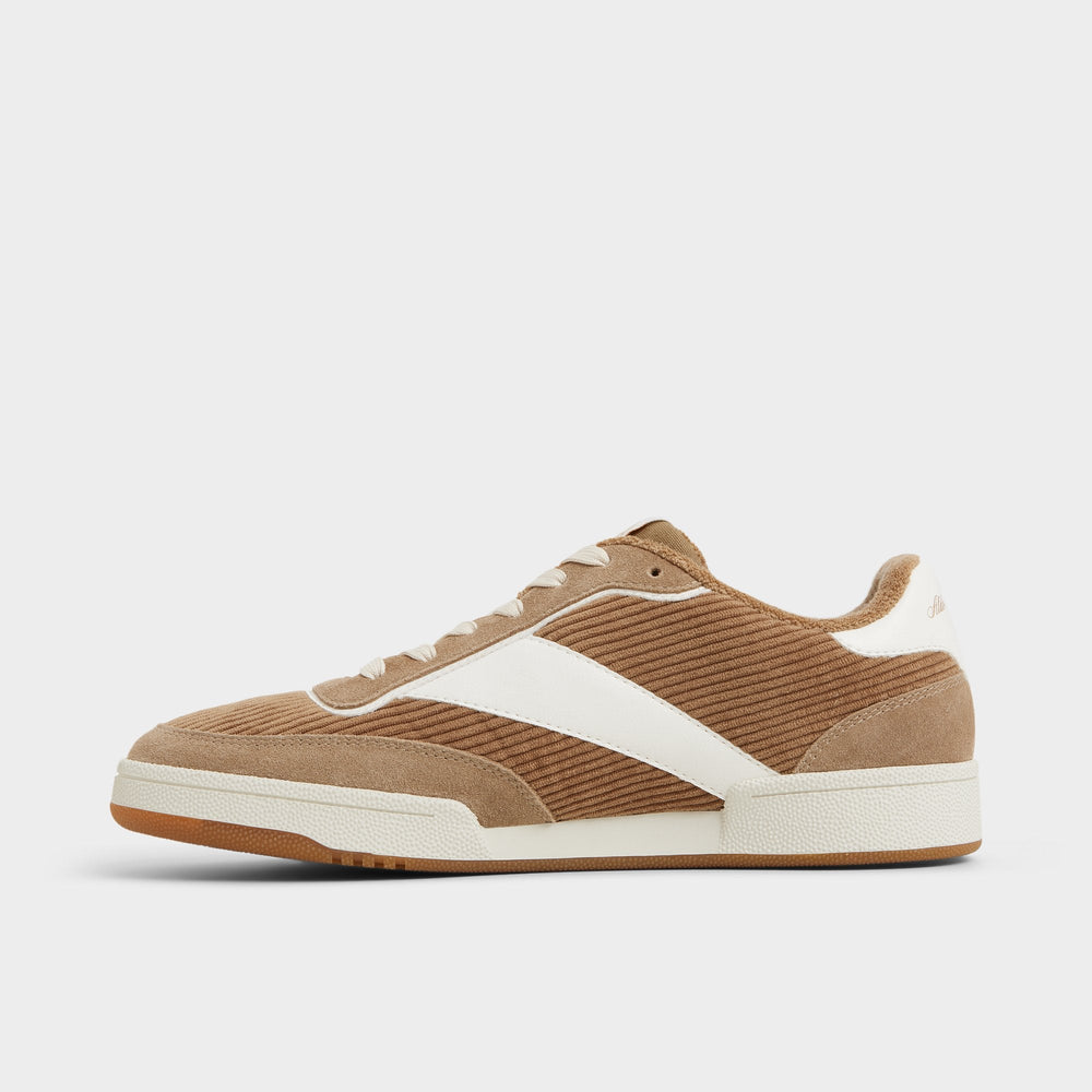 Ashwin in Taupe - Low top sneaker, Cup sole