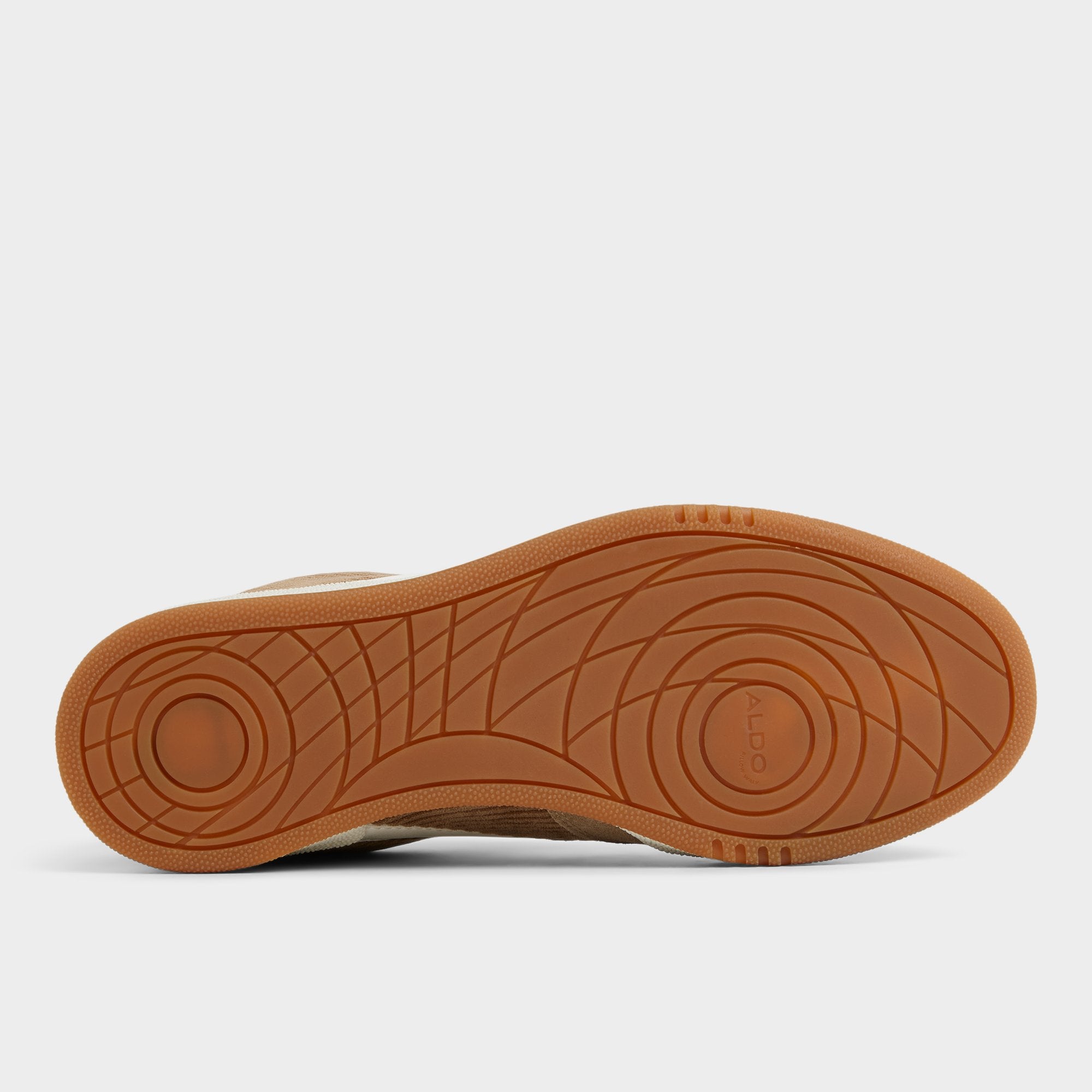 Ashwin in Taupe - Low top sneaker, Cup sole