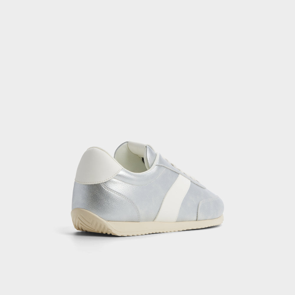Nathaniell in Silver - Low top sneaker, Cup sole