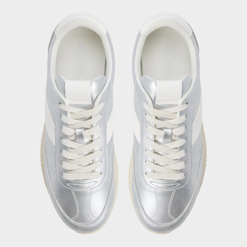 Nathaniell in Silver - Low top sneaker, Cup sole