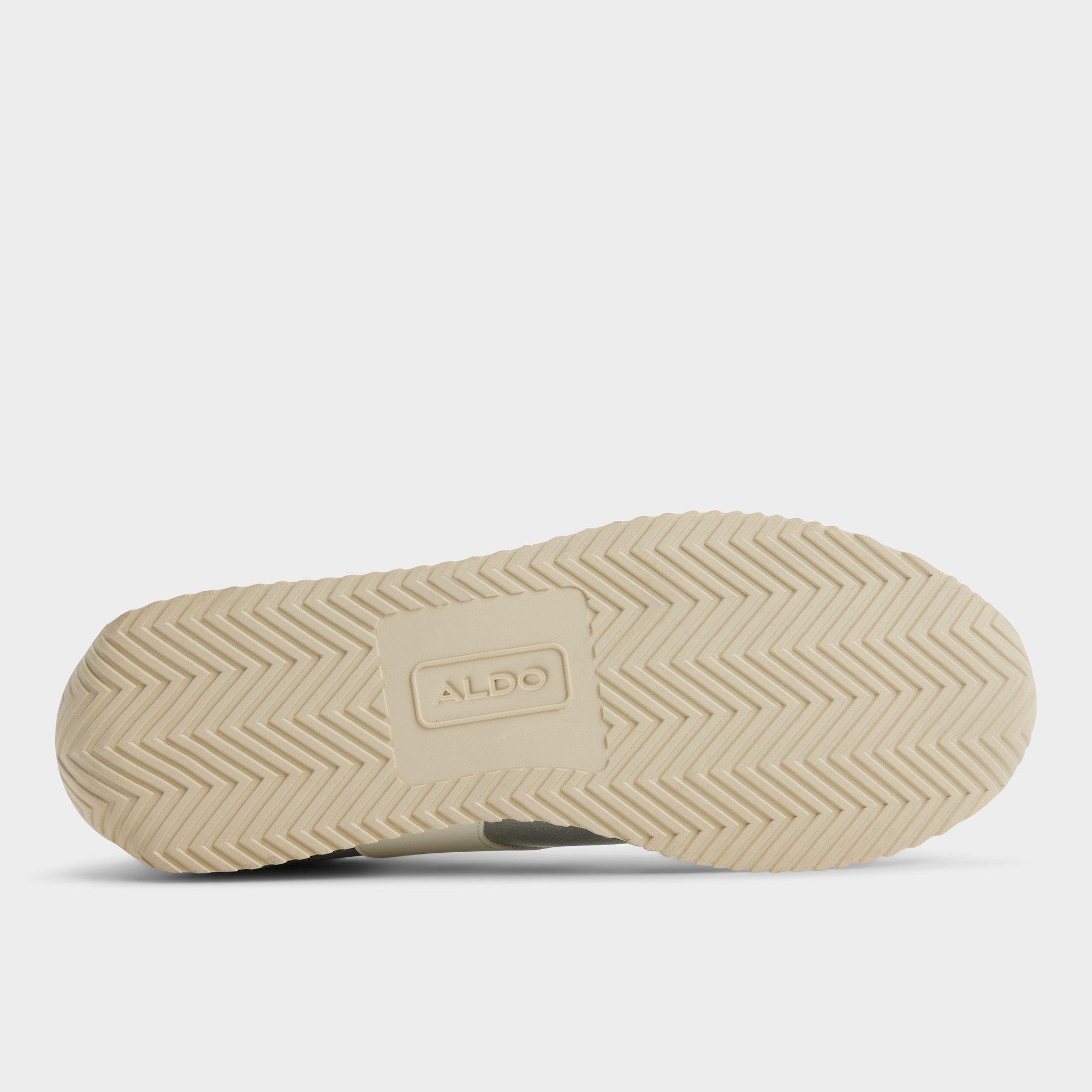 Nathaniell in Silver - Low top sneaker, Cup sole