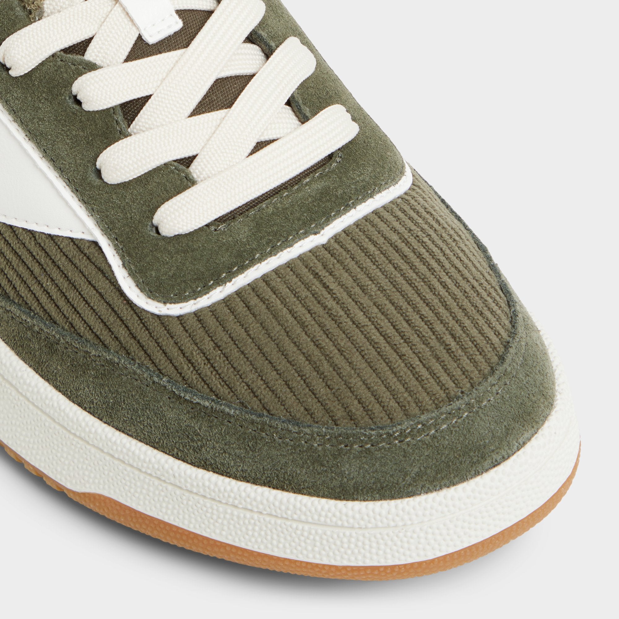Ashwin in Olive - Low top sneaker, Cup sole