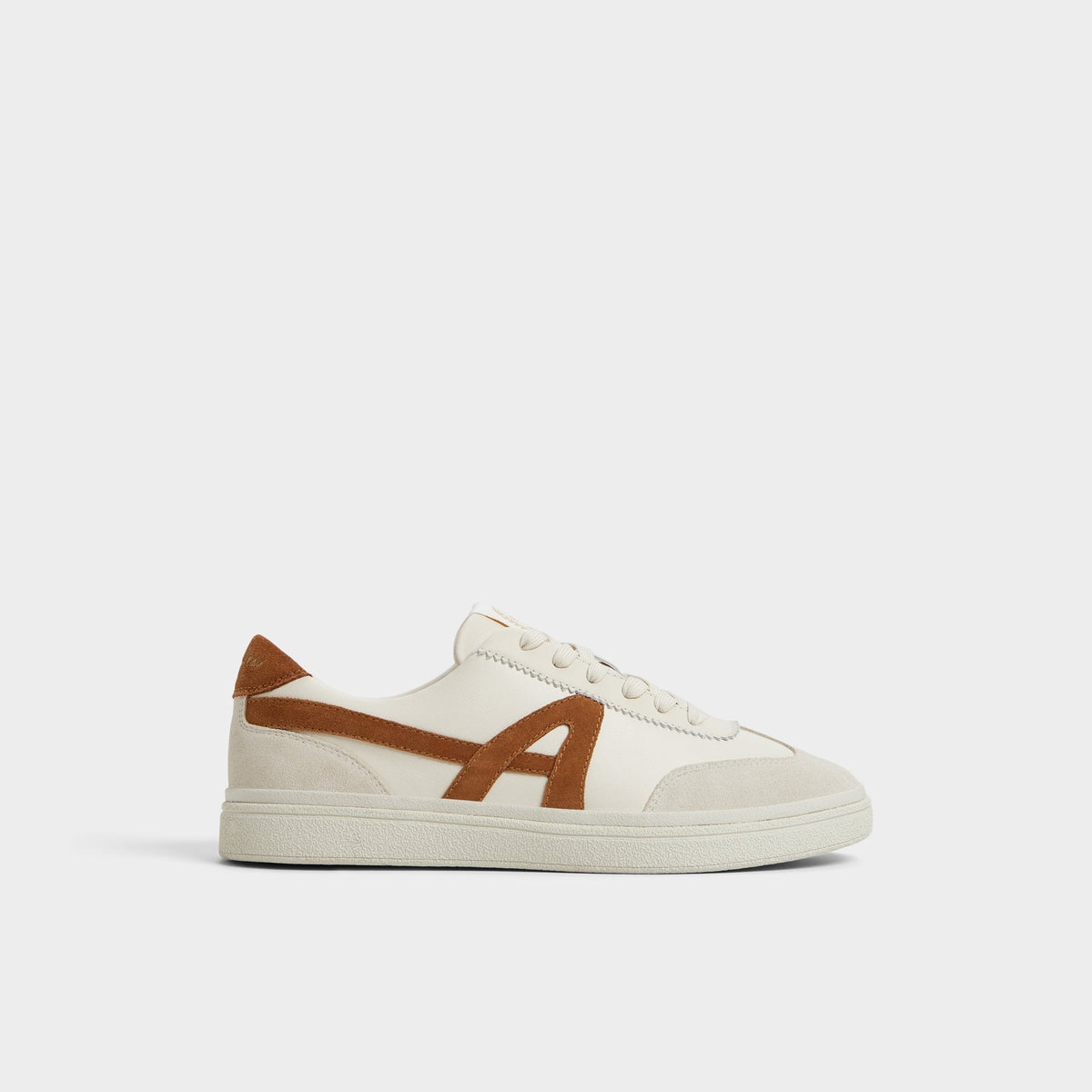 Clubtrainer in Bone 14112551 - Low top sneaker, Cup sole