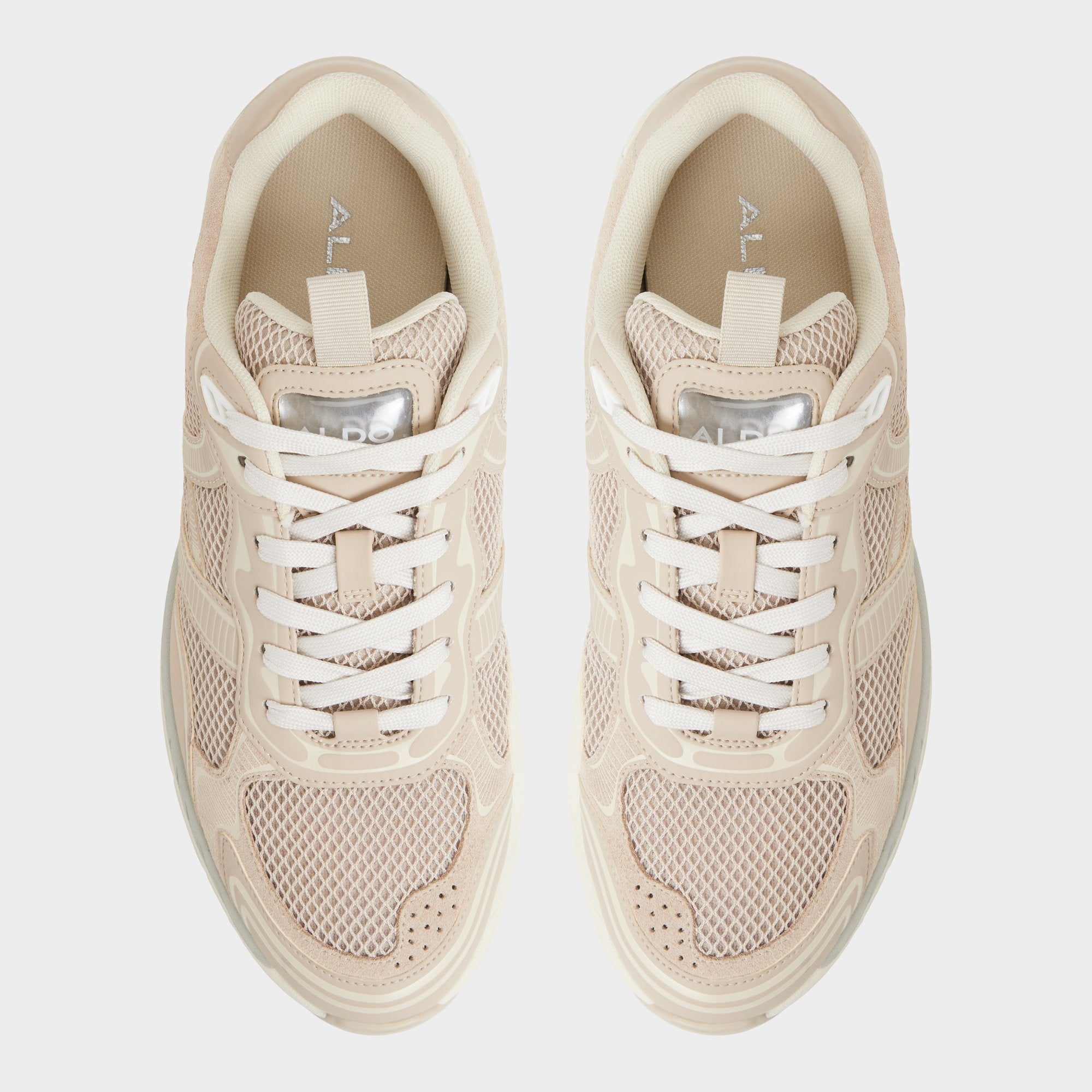 Blade in Taupe - Low top sneaker, Jogger sole