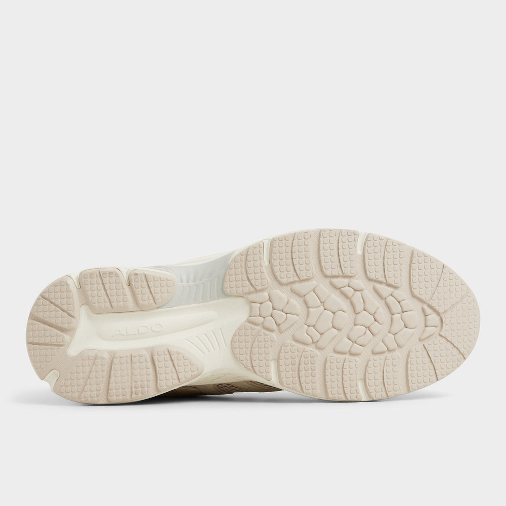 Blade in Taupe - Low top sneaker, Jogger sole