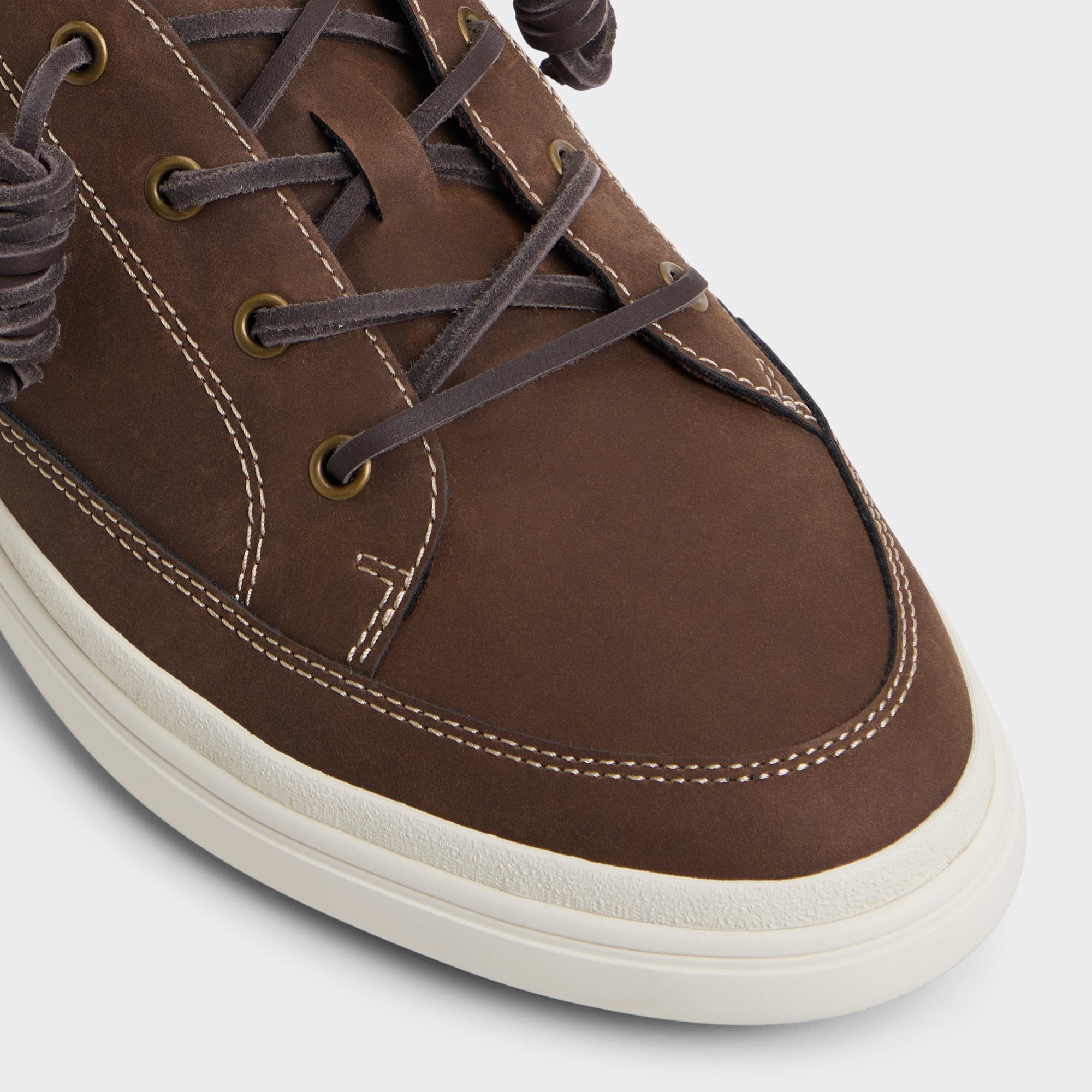 Tristin in Brown 14041860 - Low top sneaker, Cup sole