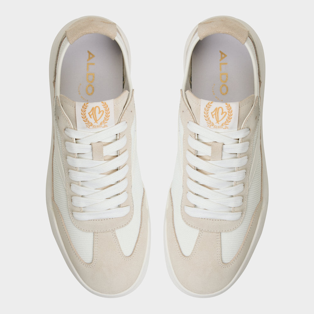 Clubmtl White Men's Low top - Low top sneaker
