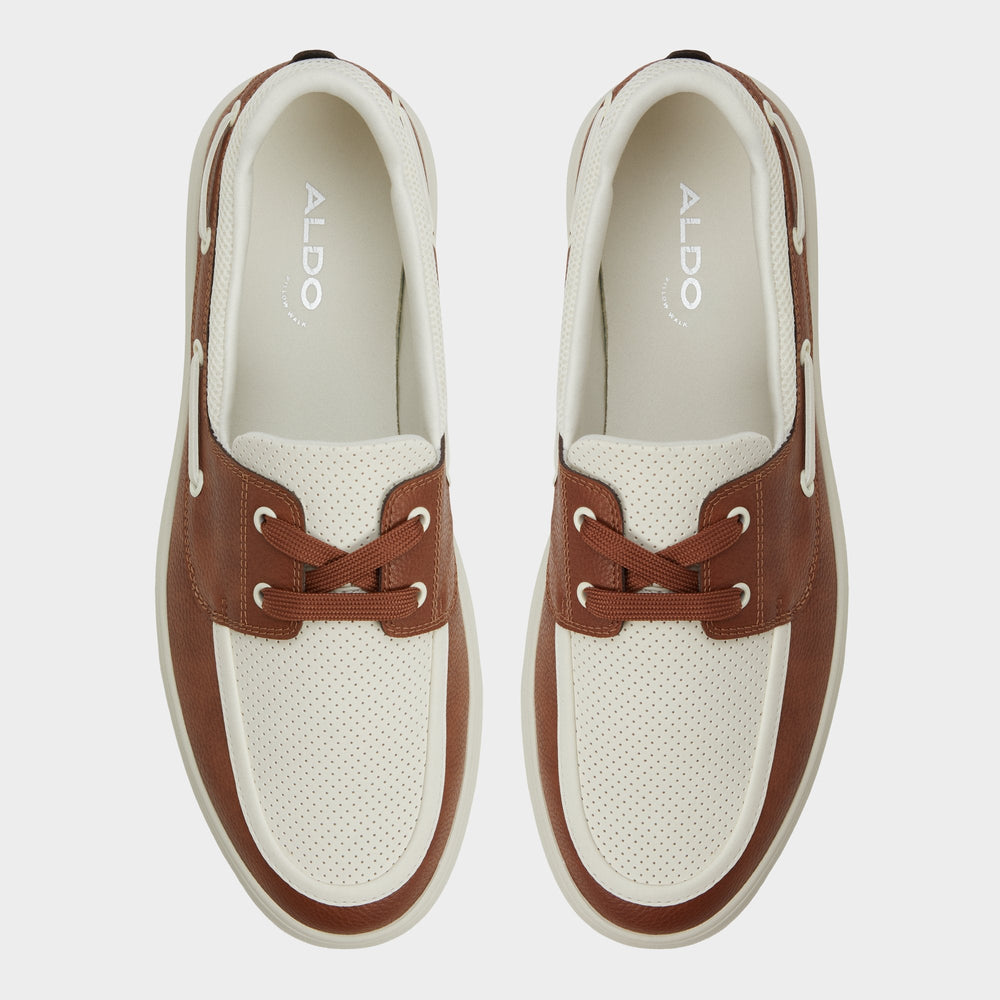 Wildwave Cognac Men's Casual Shoes - Boat shoe