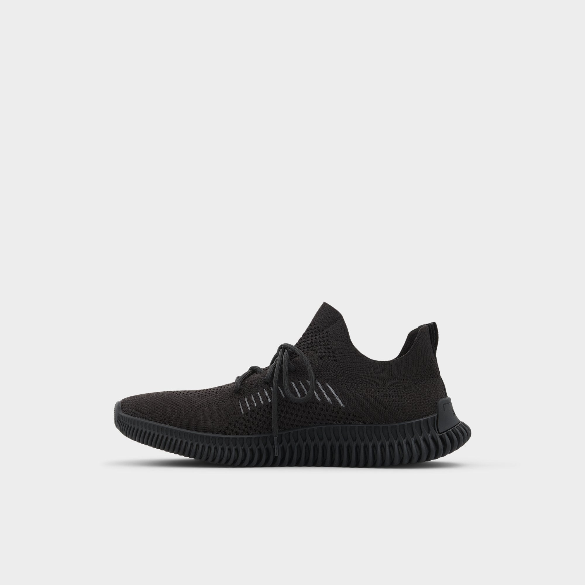 Gilgai Black Men's Athletic sneakers - Jogger sneaker, Jogger sole