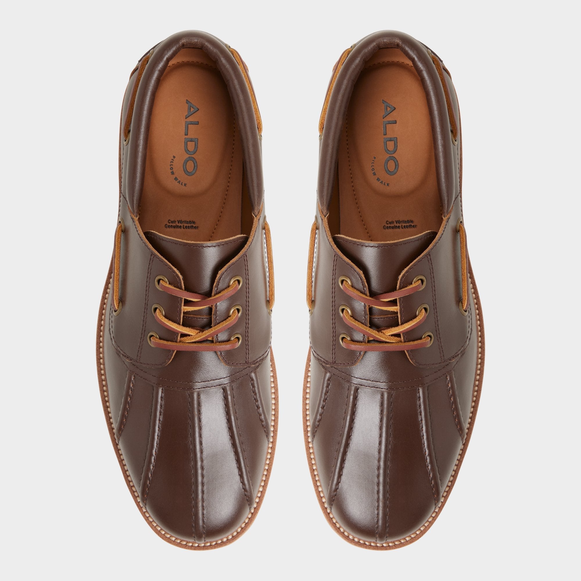 Finn in Medium Brown - Boat shoe, Lug sole