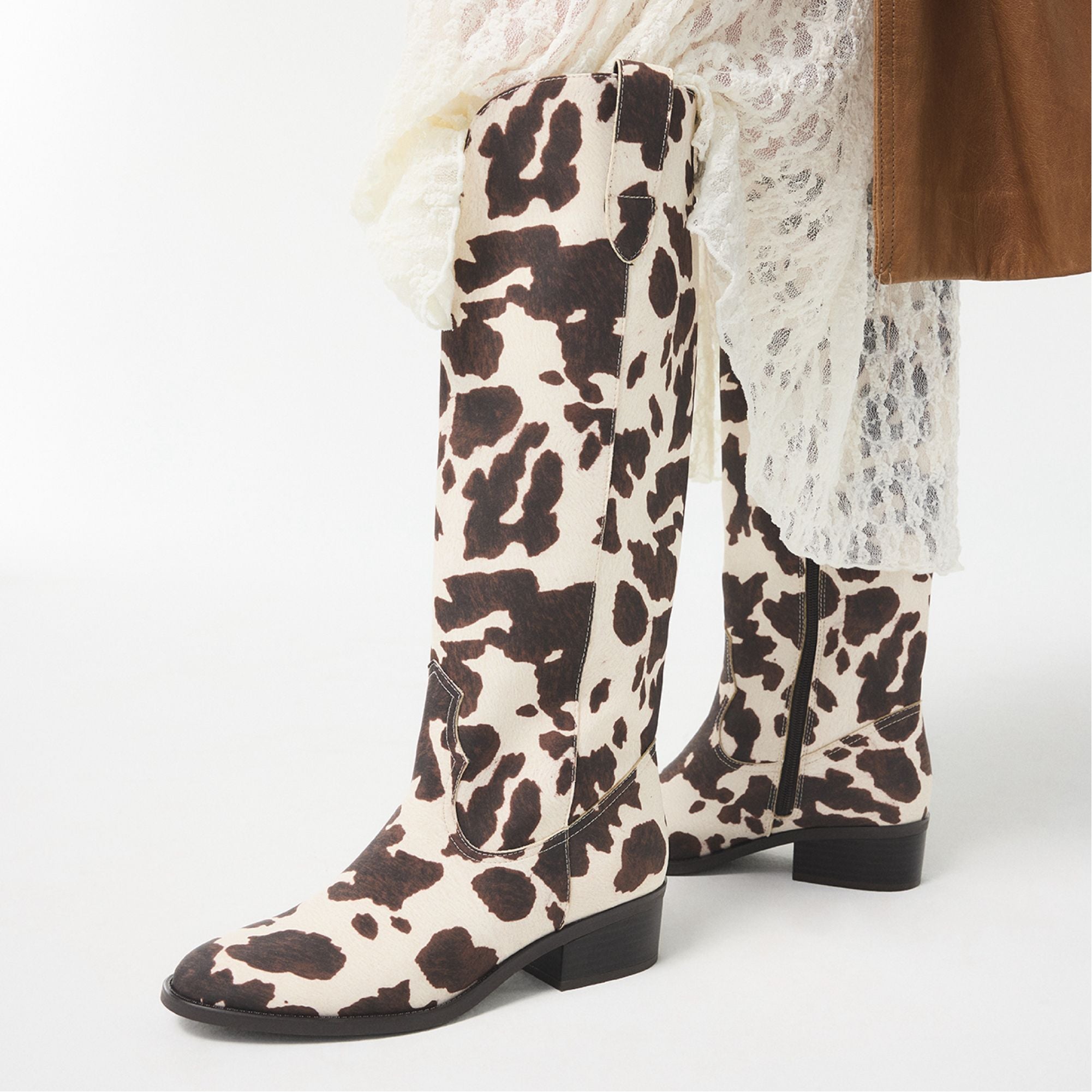 Kaydia in Open Brown 14179225 - Western knee-high boot, Block heel