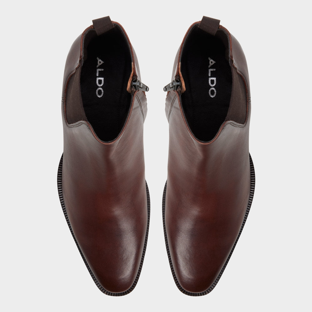 Jako in Brown - Chelsea boot, Block heel