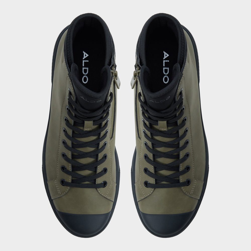 Esttanqueiro in Olive - Lace-up boot, Cup sole