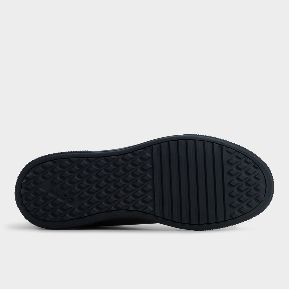 Esttanqueiro in Olive - Lace-up boot, Cup sole