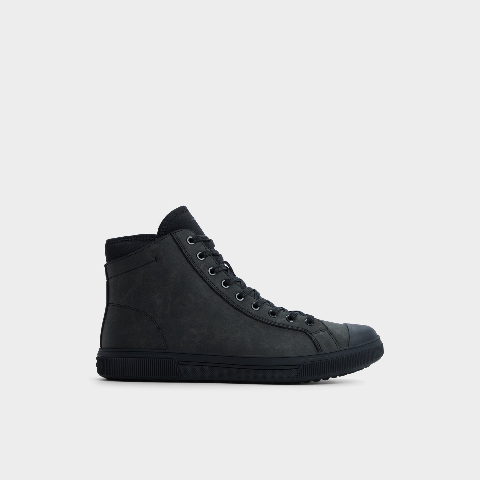 Esttanqueiro in Black - Lace-up boot, Cup sole