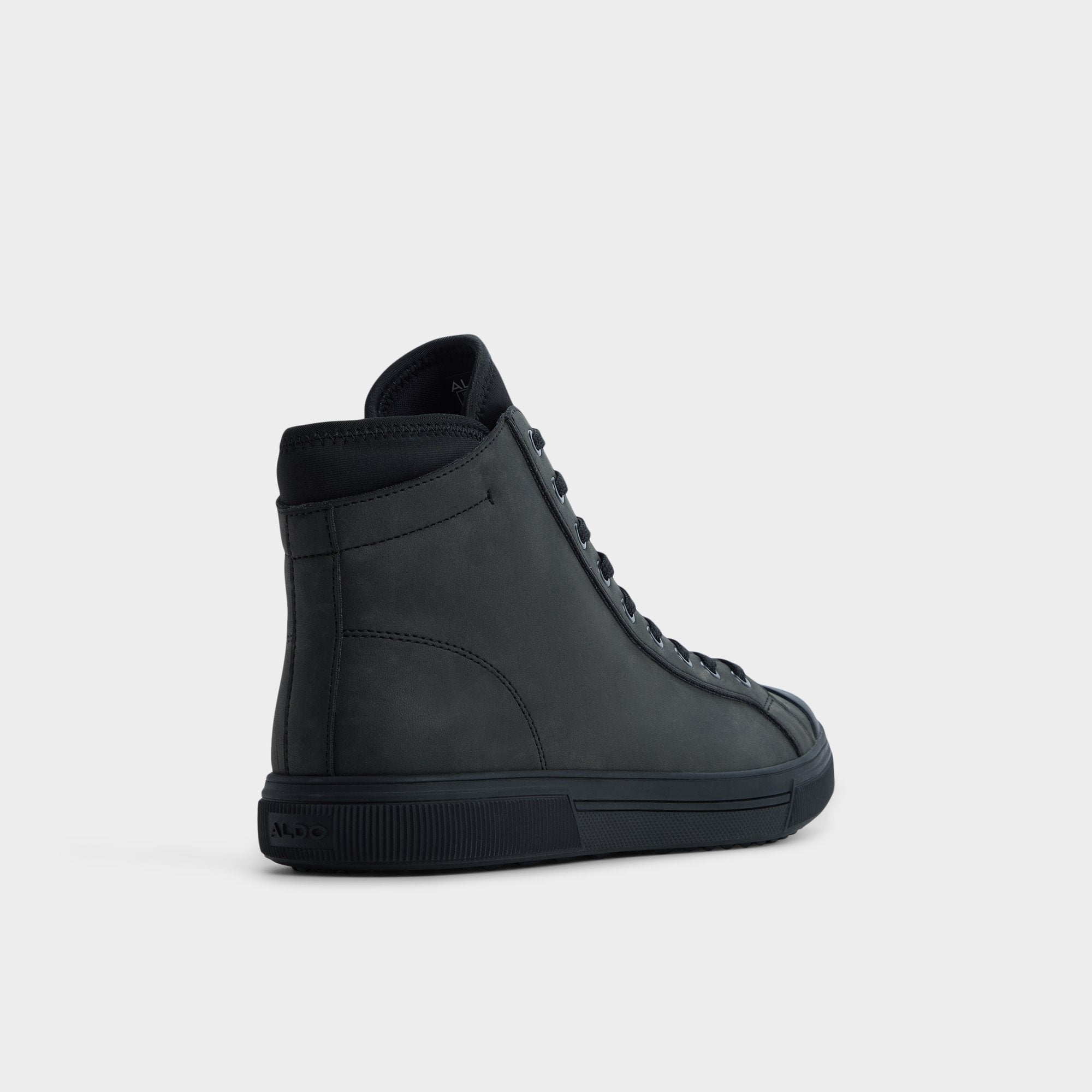 Esttanqueiro in Black - Lace-up boot, Cup sole