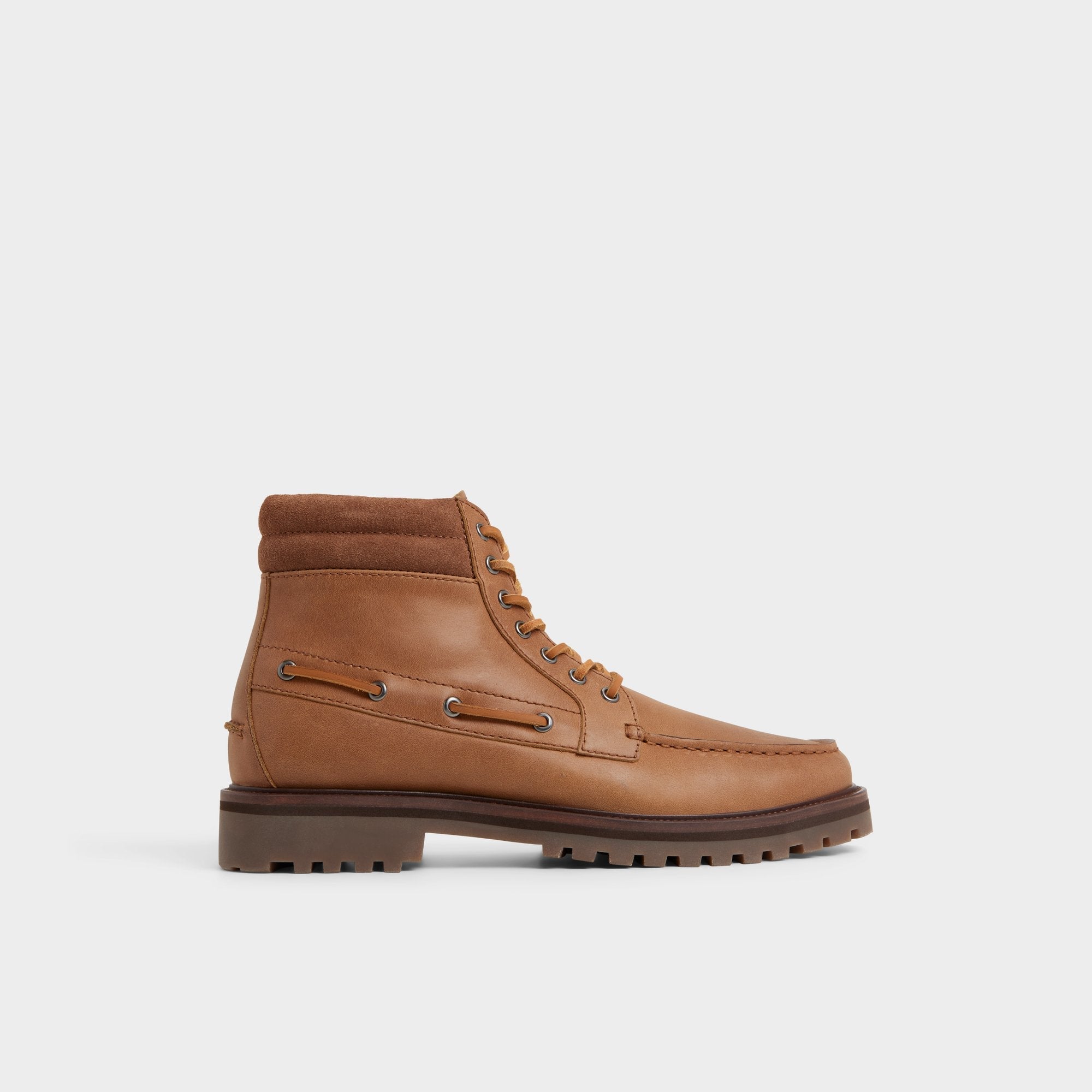 Farrell in Cognac - Combat boot, Lug sole