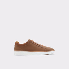 Finespec in Cognac - Low top sneaker, Cup sole